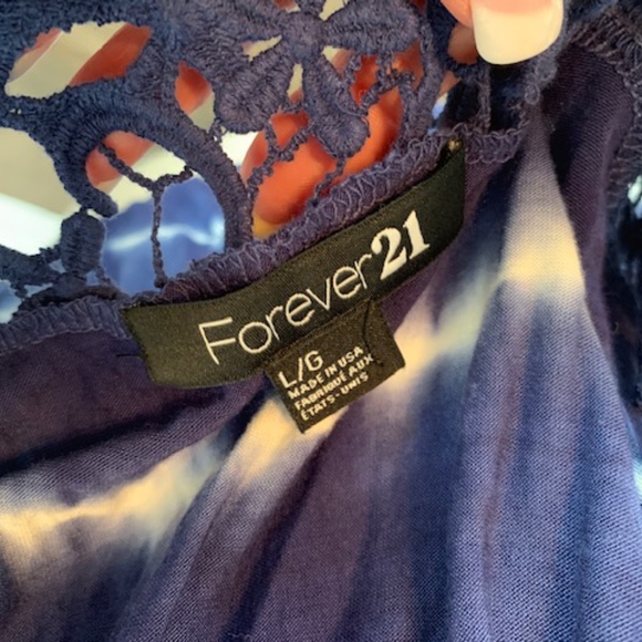 Forever 21 Women's Deep V-neck Tie Dye Top - Picture 7 of 8